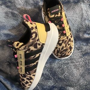 BRAND NEW never worn Adidas Leopard girls sneakers.
